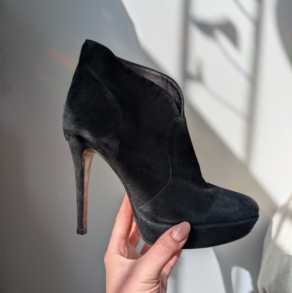 ALEXANDRE BIRMAN ANKLE BOOTIES IN BLACK